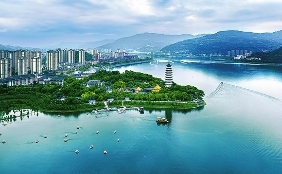 开州全面推进“文脉之城、运动之城、美食之城、湖光之城”建设