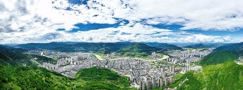 开州:蓝天碧水气象新