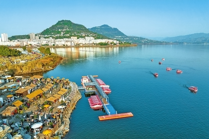 开州:湖光潋滟人欢悦