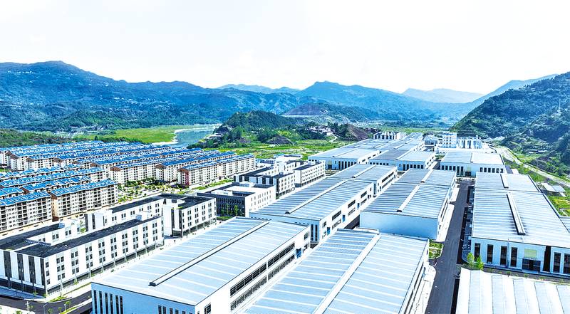 潮涌浦里千帆竞